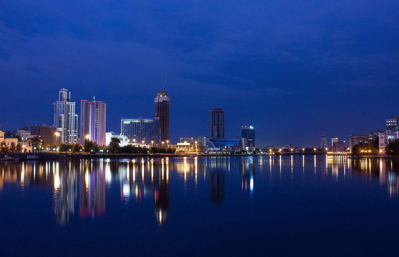 Ночной Екатеринбург панорама